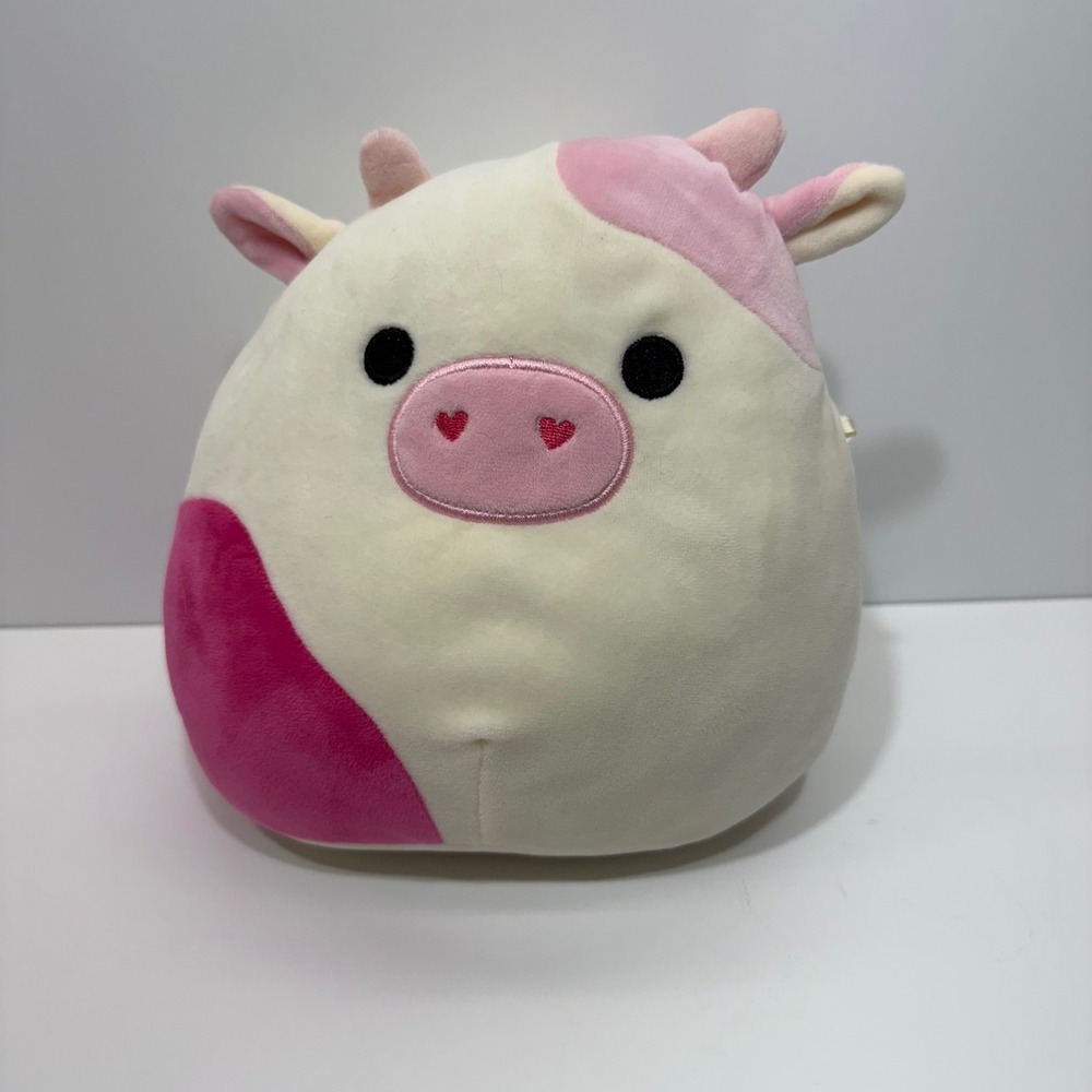 Squishmallows Caedyn the Cow 8 Inch Pink Cream Heart Nostrils Plush Claire's Toy